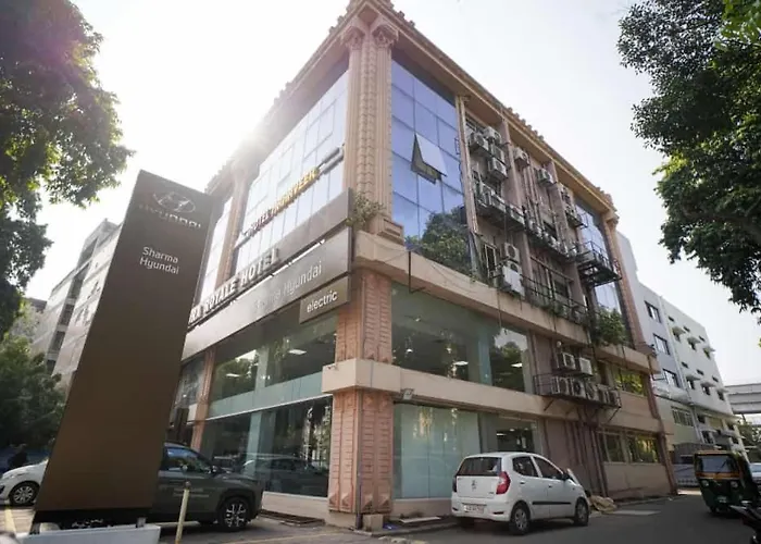 Hotel Mahaveer Ahmedabad